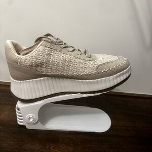 DV By Dolce Vita Womens Fay Sneaker, Size 8.5